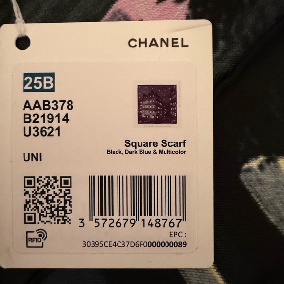 Chanel 25B 90cm Silk Carré Scarf Paris Night Scene CC Logo NWT Rare - Picture 11 of 13